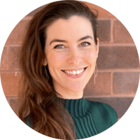 Katherine Robinson headshot